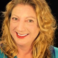 Suzanne Lilly