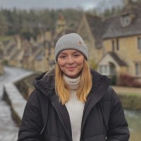 Emma Bucknall
