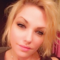 Danelle Compton