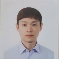 류자영