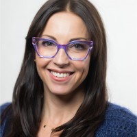 Dr Corina Vidgen