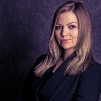 Katharina Downar