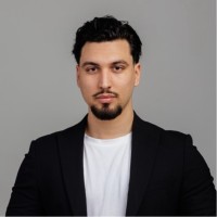 Robert Mihai