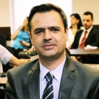 Valdir Ribeiro