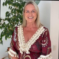 Yvonne Anderson