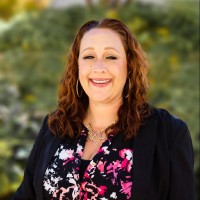 Emily Lathrop (Fore)