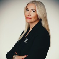 Pelin Akin
