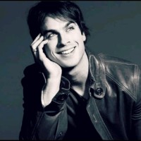 Damon R