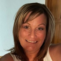 Suzanne Smith