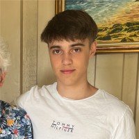 Lukas Thomas