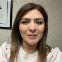 Elsa Cisneros