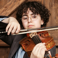 Frederick Oliveira-Chevres