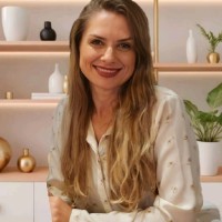 Cristina Valandro