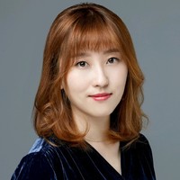 Fiona Wang