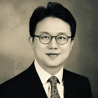 Yong Min Cho