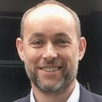 Dr Tom Richards