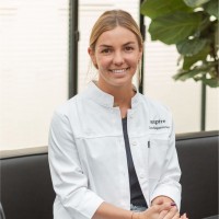 Lara Belperron