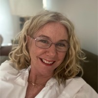 Victoria MacRae