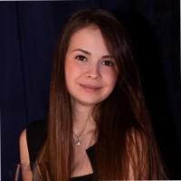 Гюзель Сулейманова
