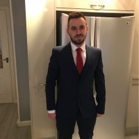 Daniel Bond