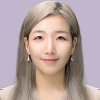 Jasmine Hwang
