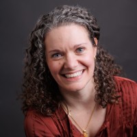 Alicia Molloy PT MSPT CSCS RYT