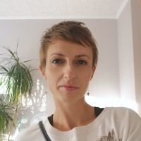 Yvona Nov