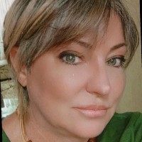 Viviane Renata Mangili