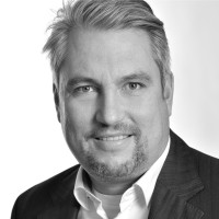 Dr. Axel Wais