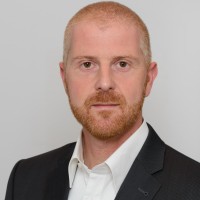 Dr.  Peter Theisen