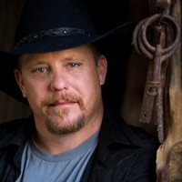 Darin Warner