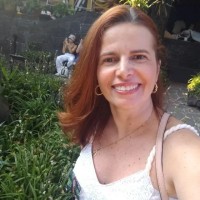 Daniela Quadros de Azevedo