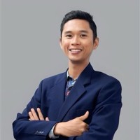 Christopher Devi Domingo