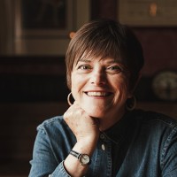 Philippa King