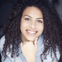 Lola De Souza