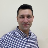 Servet Akdere