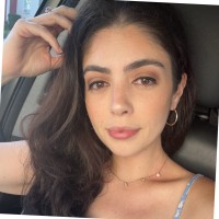 Amanda G.