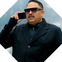 Animesh Kapoor （柯安勉）