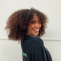 Julia Carvalho Ferraz