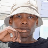Unathi Mahlangabeza