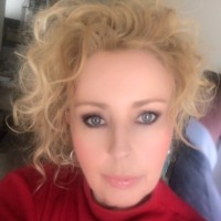 Leona Van Der Zandt