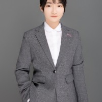 Iris Lin