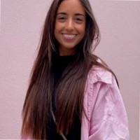 Ana León