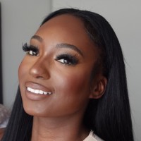 Shanée Broomes