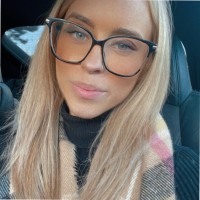 Lois Morris