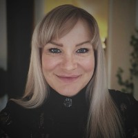 Nina Lindwall
