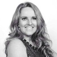 Jinelle Girard