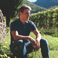 Stefan Doná