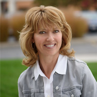 Tracey Holtzman
