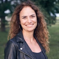 Marie-France Dionne